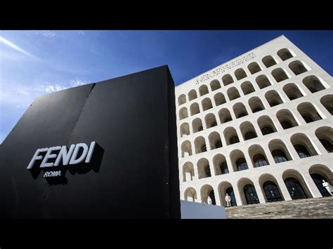 fendi srl address|fendi sede legale.